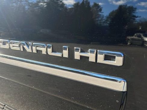 Used 2013 GMC Sierra 2500 Denali w/ Snow Plow Prep Package image 38