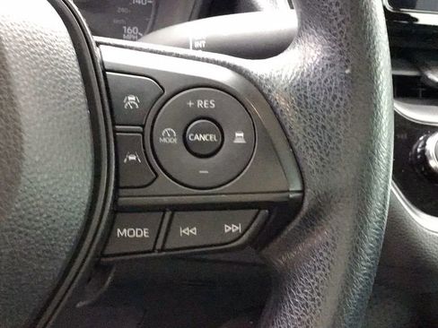 Used 2023 Toyota Corolla LE image 19