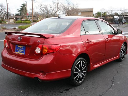 Used 2010 Toyota Corolla S image 5