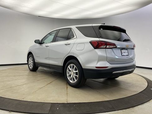 Used 2022 Chevrolet Equinox LT AWD/4WD image 3