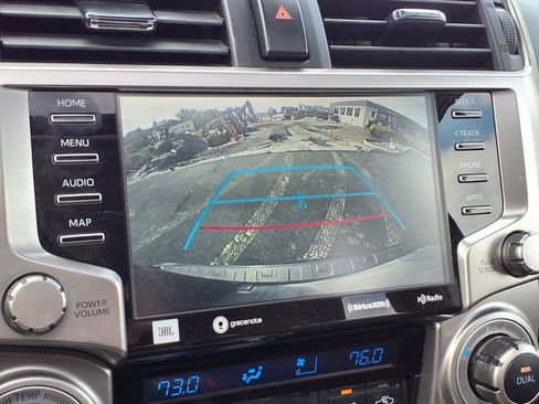 Used 2020 Toyota 4Runner Limited AWD/4WD image 9
