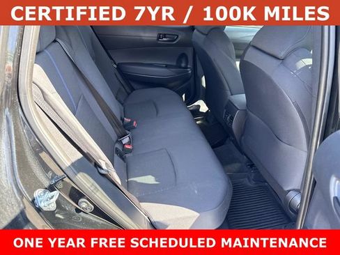 Used 2025 Toyota Corolla Cross AWD Hybrid image 11