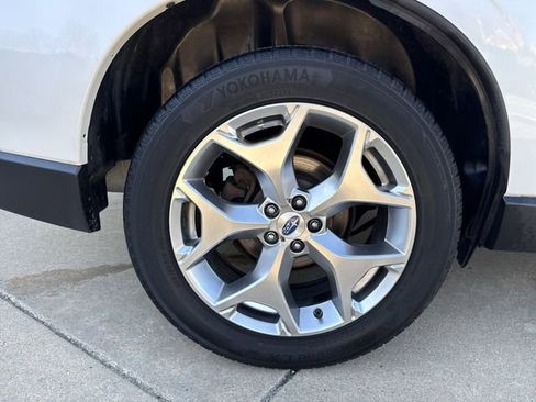 Used 2018 Subaru Forester 2.5i Touring image 19