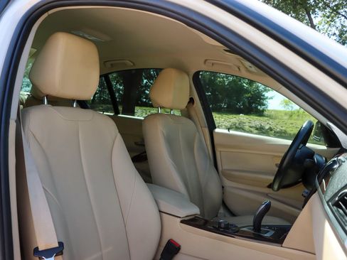 Used 2014 BMW 328i Sedan RWD image 20