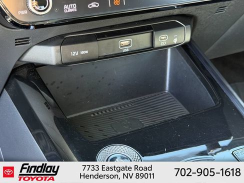 Used 2025 Kia Niro Wind FWD image 29