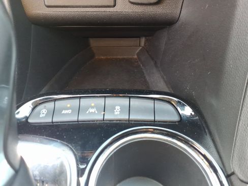 Used 2023 Buick Encore GX Select AWD/4WD image 23