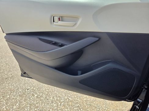 Used 2026 Toyota Corolla LE FWD image 25