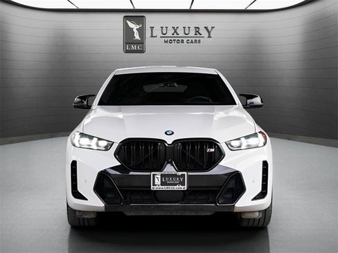 Used 2024 BMW X6 M60i image 3
