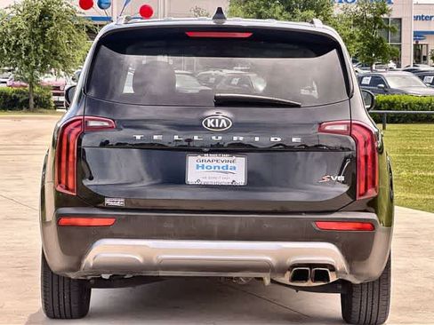 Used 2021 Kia Telluride S FWD image 6
