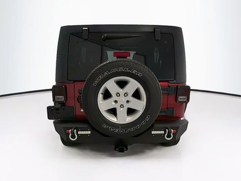 Used 2013 Jeep Wrangler Unlimited Sport AWD/4WD image 5