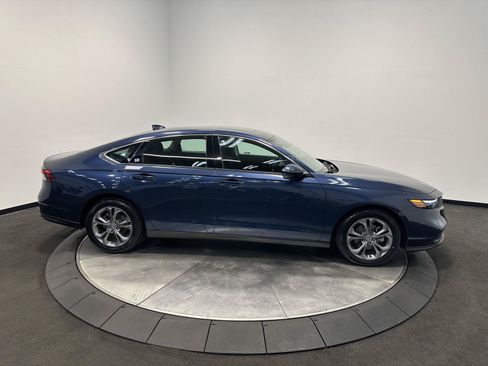 Certified 2023 Honda Accord EX image 8