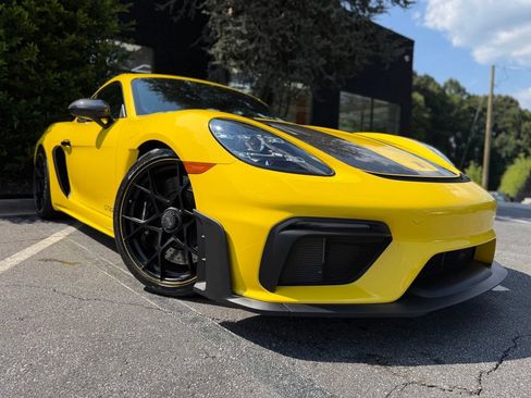 Used 2025 Porsche 718 Cayman GT4 RS w/ Weissach Package RWD image 8