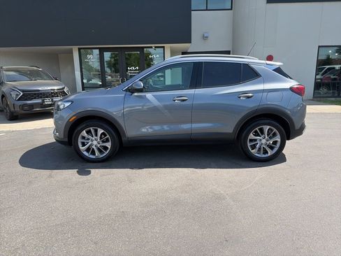 Used 2022 Buick Encore GX Essence w/ Experience Buick Package AWD/4WD image 2