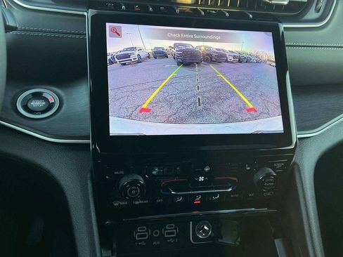 New 2025 Jeep Grand Cherokee L Limited w/ Black Appearance Package image 8