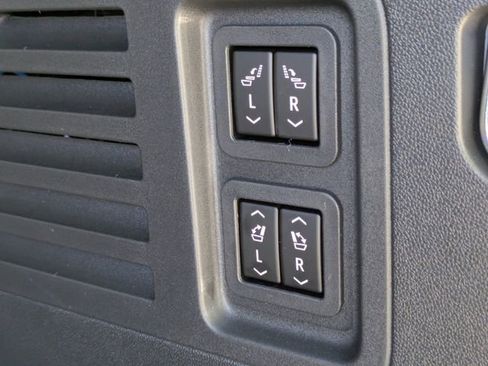 New 2026 Buick Enclave Sport Touring w/ Power Package FWD image 14