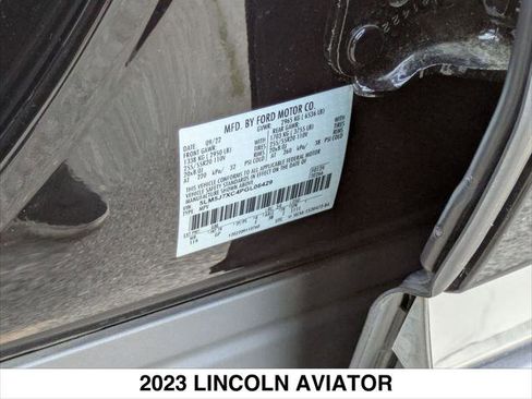 Used 2023 Lincoln Aviator Reserve w/ Equipment Group 201A image 28