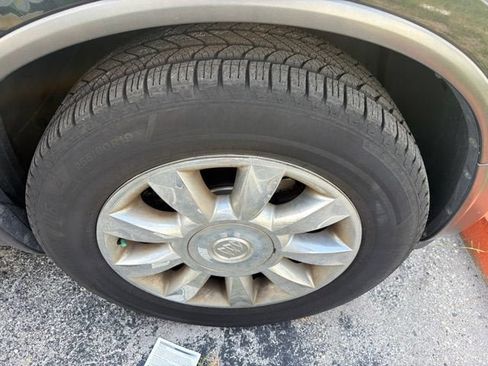 Used 2012 Buick Enclave Leather FWD image 12