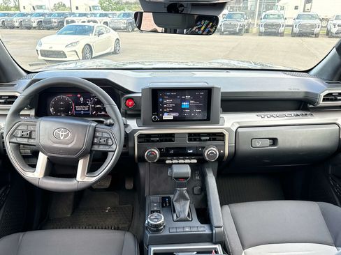 Used 2026 Toyota Tacoma TRD Off-Road AWD/4WD image 35