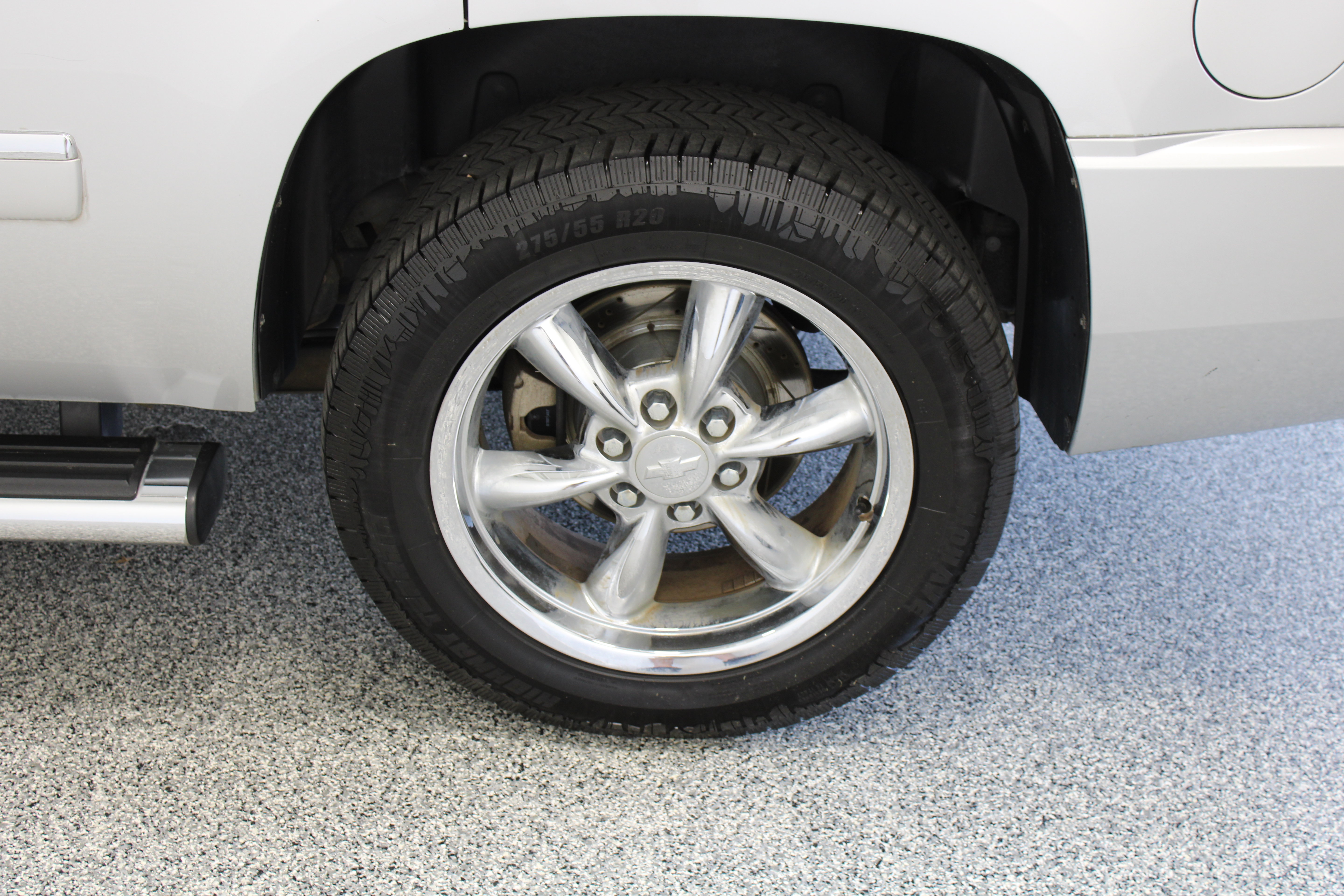 Used 2013 Chevrolet Tahoe LTZ RWD image 10
