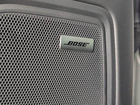 New 2026 Porsche Macan image 28