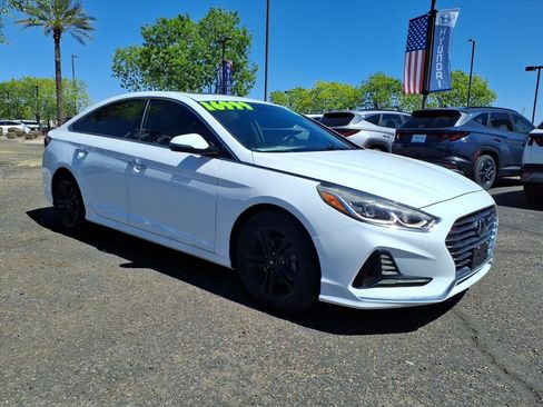 Used 2018 Hyundai Sonata Limited image 3
