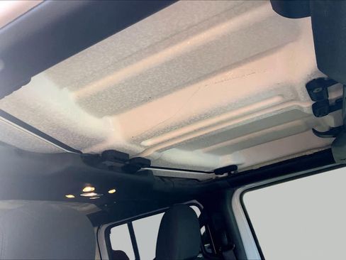 Used 2019 Jeep Wrangler Unlimited Sport S AWD/4WD image 14