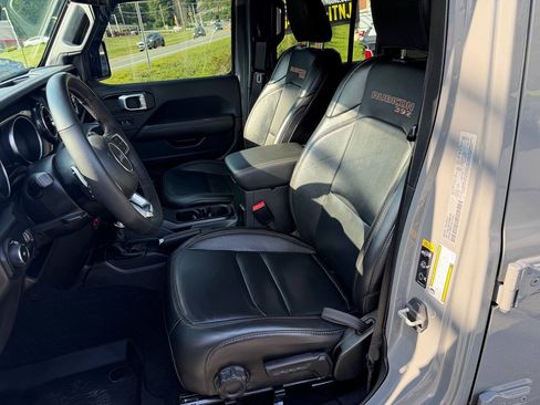 Used 2023 Jeep Wrangler Unlimited Rubicon 392 w/ Dual Top Group AWD/4WD image 11