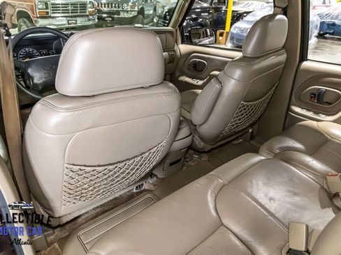 Used 1997 Chevrolet Suburban 2WD w/ Preferred Equipment Group 3 image 75