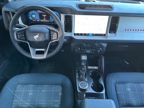 New 2026 Ford Bronco Heritage Edition AWD/4WD image 14