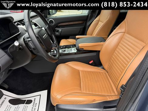 Used 2019 Land Rover Discovery HSE AWD/4WD image 25