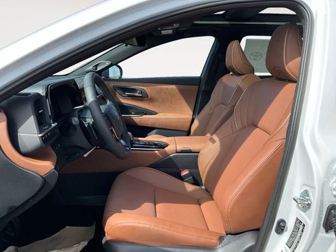 New 2026 Toyota Crown Signia Limited image 9