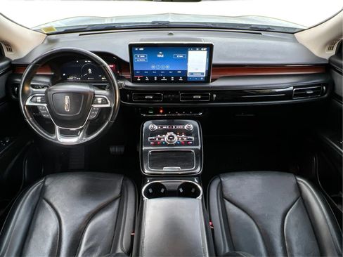 Used 2022 Lincoln Nautilus Reserve w/ Cargo Utility Package AWD/4WD image 37