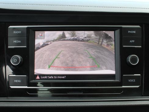 Used 2024 Volkswagen Jetta S FWD image 13
