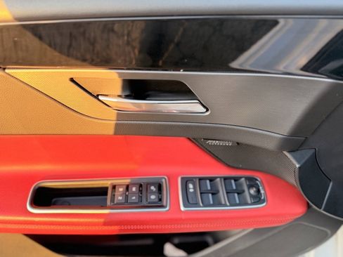 Used 2020 Jaguar XF Checkered Flag image 21