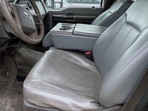 Used 2011 Ford F450 XL w/ PWR Equipment Group image 11