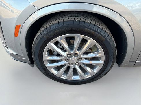 Used 2024 Cadillac XT6 Premium Luxury w/ LPO, Floor Liner Package AWD/4WD image 33
