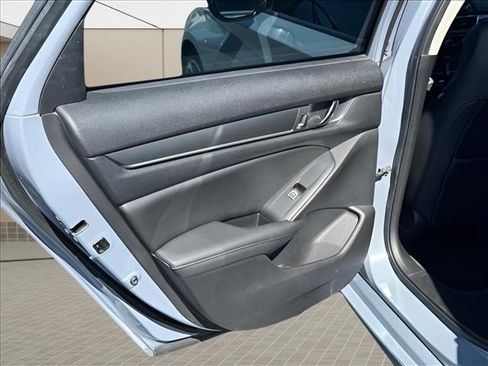 Used 2021 Honda Accord Sport Special Edition image 13