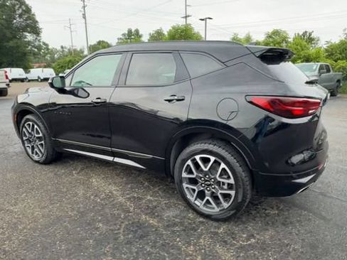 Used 2023 Chevrolet Blazer RS w/ Driver Confidence II Package AWD/4WD image 6