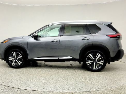 Used 2023 Nissan Rogue SL FWD image 8