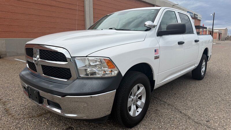 Used 2018 RAM 1500 4x4 Crew Cab w/ Chrome Appearance Group image 3