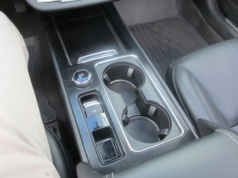 Used 2022 Lincoln Corsair AWD w/ Premium Package image 41