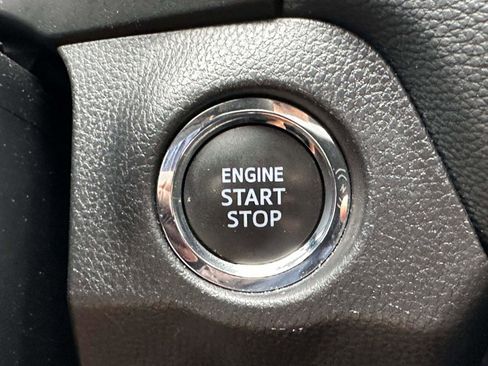 Certified 2025 Toyota RAV4 XLE FWD image 30