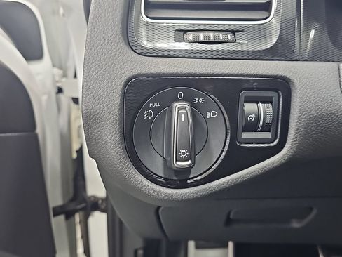 Used 2015 Volkswagen GTI S FWD image 25