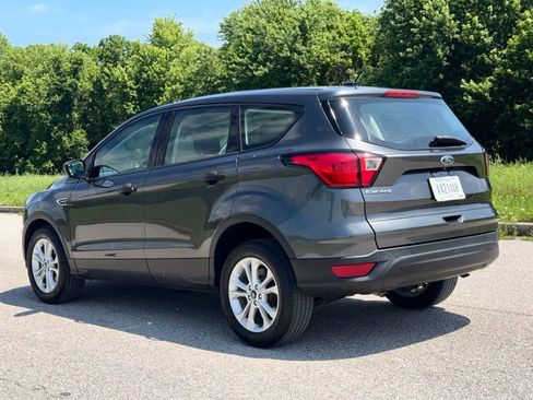 Used 2019 Ford Escape S FWD image 6