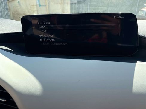 Certified 2025 MAZDA MAZDA3 2.5 Turbo Sedan w/Premium Plus image 18