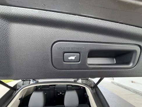 Used 2025 Acura MDX FWD w/ Technology Package image 32