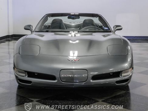 Used 2003 Chevrolet Corvette Convertible w/ Preferred Equipment Group1 RWD image 18