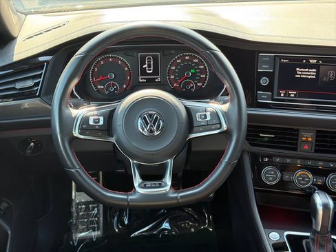 Used 2021 Volkswagen Jetta GLI FWD image 24