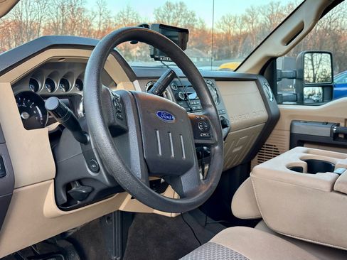 Used 2016 Ford F250 XLT w/ XLT Value Package image 17