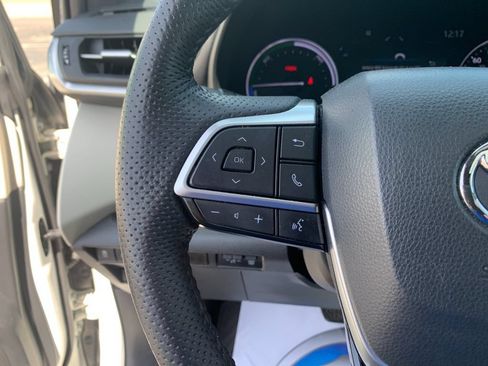 Used 2021 Toyota Sienna Limited AWD/4WD image 27
